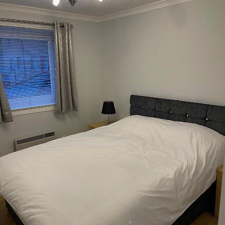 2 Bed Contemporary Apartment Glasgow Free Parking Netflix Sleeps 4 Exterior photo